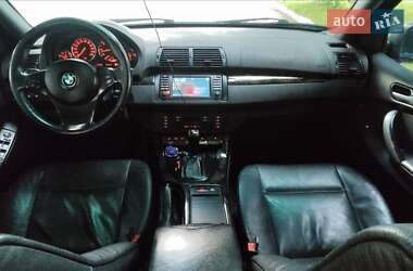 Позашляховик / Кросовер BMW X5 2004 в 