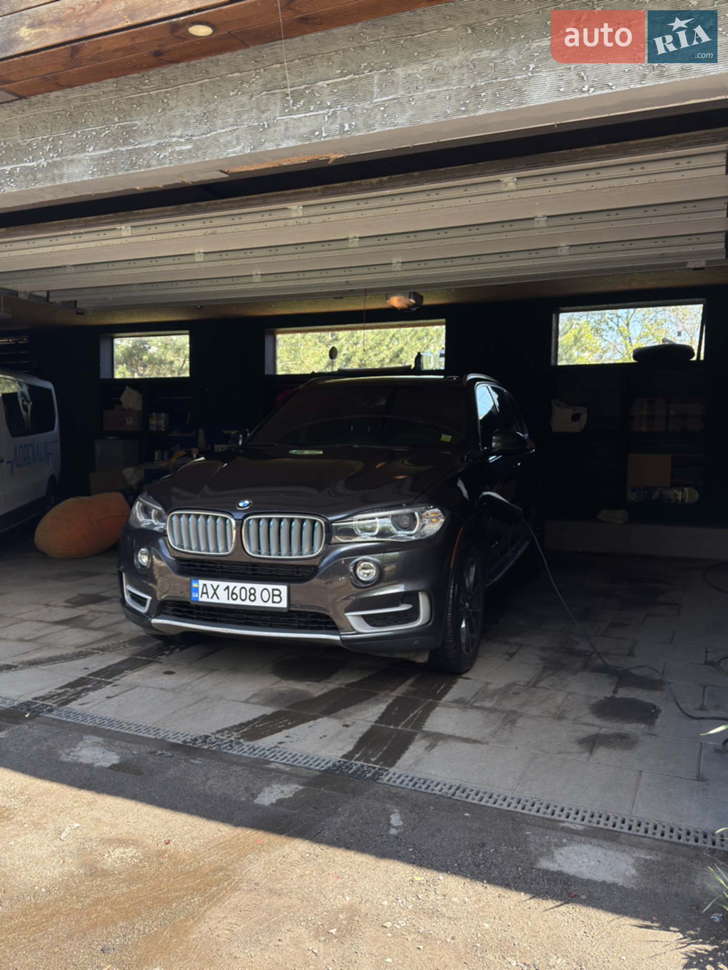2016 BMW X5 - мініатюра 2