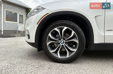 Внедорожник / Кроссовер BMW X5 2015 в 