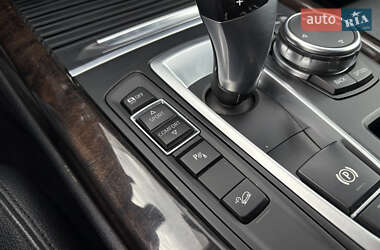 Внедорожник / Кроссовер BMW X5 2015 в 