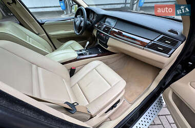 Внедорожник / Кроссовер BMW X5 2007 в 
