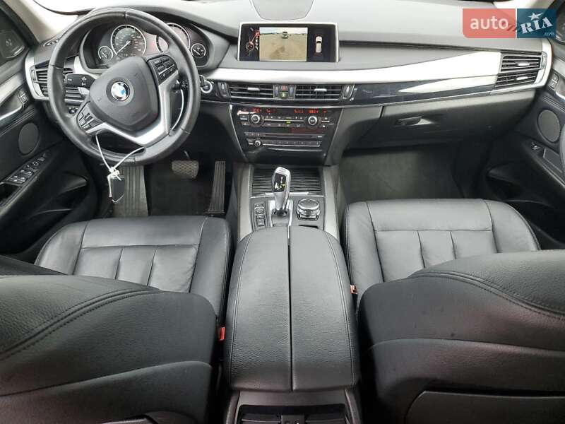 Внедорожник / Кроссовер BMW X5 2016 в Киеве