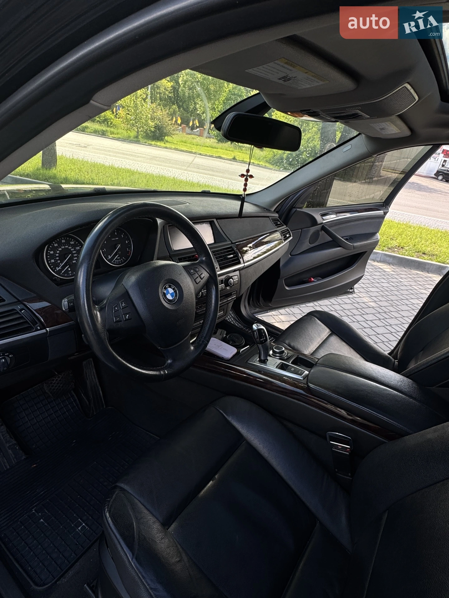 2010 BMW X5 - мініатюра 8