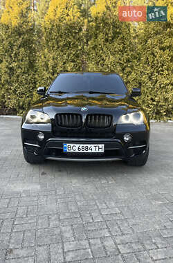 Позашляховик / Кросовер BMW X5 2012 в 