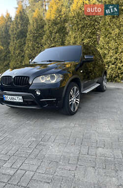 Позашляховик / Кросовер BMW X5 2012 в 