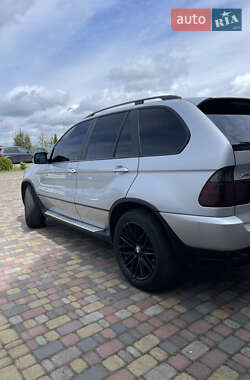 Позашляховик / Кросовер BMW X5 2004 в 