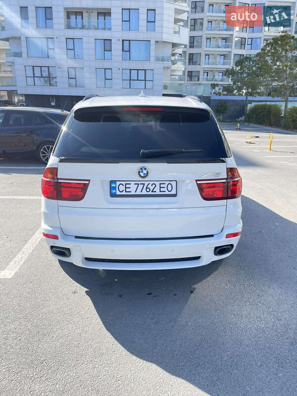 Внедорожник / Кроссовер BMW X5 2010 в Измаиле