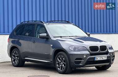 Позашляховик / Кросовер BMW X5 2010 в 