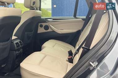 Позашляховик / Кросовер BMW X5 2010 в 