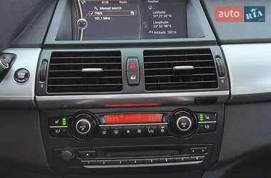 Внедорожник / Кроссовер BMW X5 2010 в 
