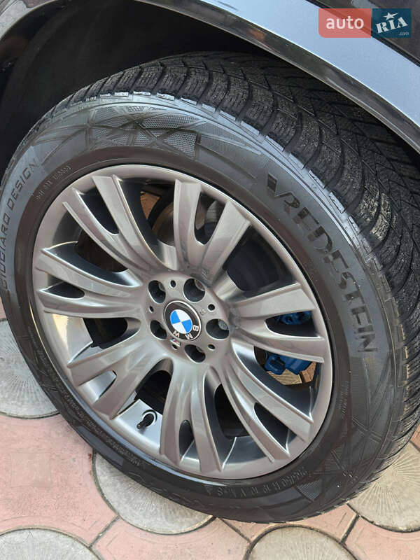 Внедорожник / Кроссовер BMW X5 2010 в Вараше