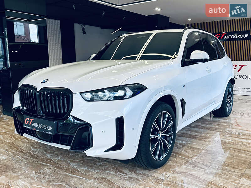 Позашляховик / Кросовер BMW X5 2023 в 