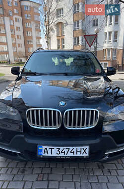 Позашляховик / Кросовер BMW X5 2010 в Івано-Франківську