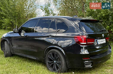 Позашляховик / Кросовер BMW X5 2017 в 