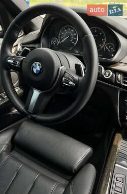 Позашляховик / Кросовер BMW X5 2017 в 