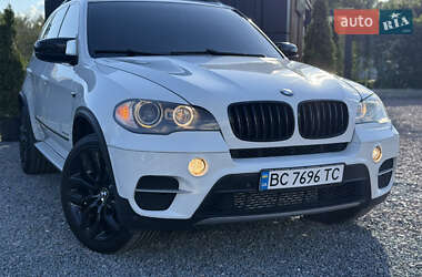 Позашляховик / Кросовер BMW X5 2010 в 