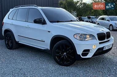 Позашляховик / Кросовер BMW X5 2010 в 