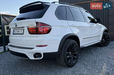 Позашляховик / Кросовер BMW X5 2010 в 