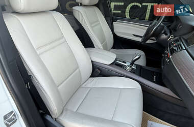 Позашляховик / Кросовер BMW X5 2010 в 