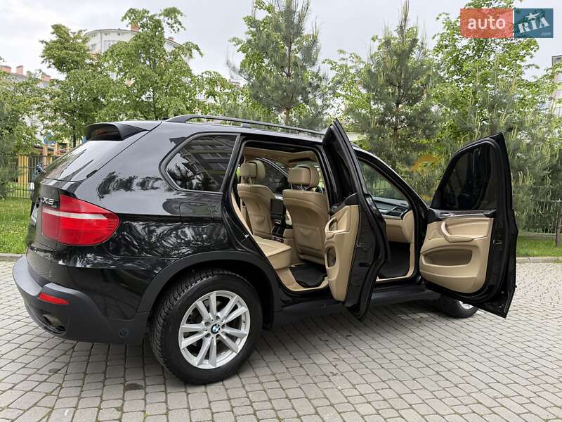 Внедорожник / Кроссовер BMW X5 2009 в Ивано-Франковске