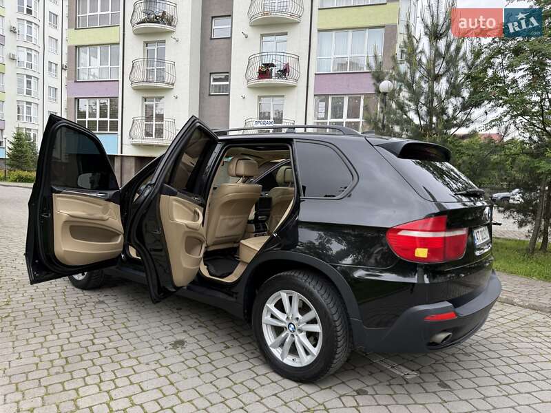 Внедорожник / Кроссовер BMW X5 2009 в Ивано-Франковске