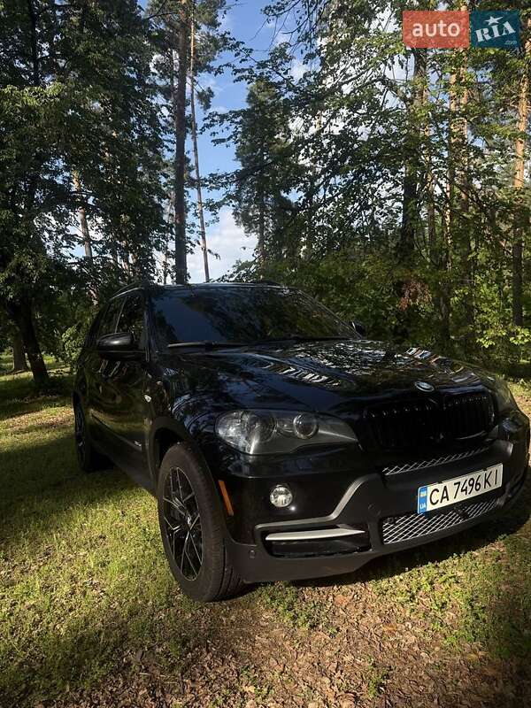Позашляховик / Кросовер BMW X5 2008 в 
