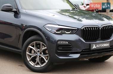 Внедорожник / Кроссовер BMW X5 2019 в 