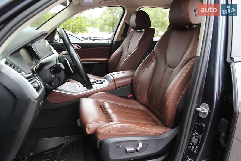 Внедорожник / Кроссовер BMW X5 2019 в Киеве