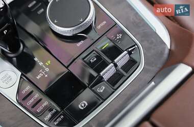 Внедорожник / Кроссовер BMW X5 2019 в 