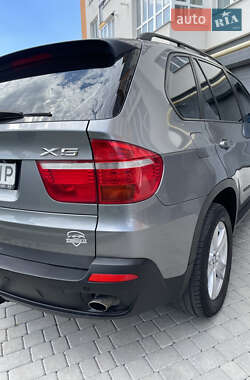 Внедорожник / Кроссовер BMW X5 2007 в 