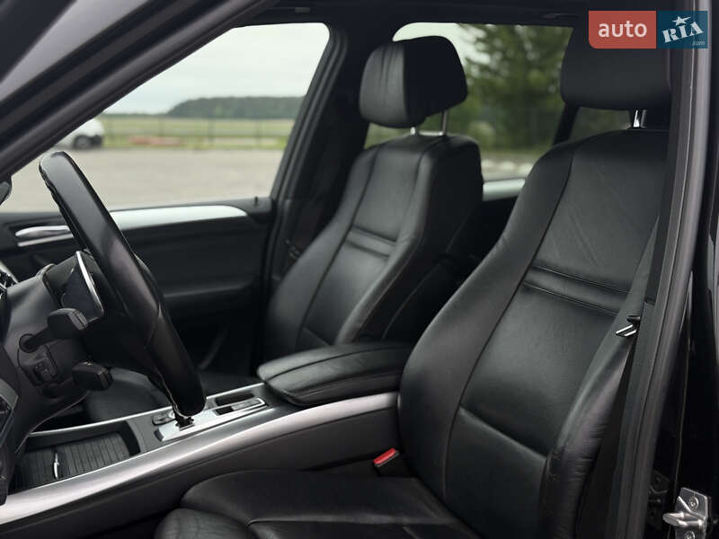 Внедорожник / Кроссовер BMW X5 2011 в Радивилове