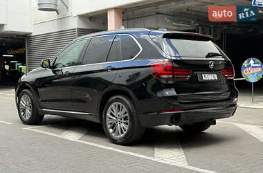 Позашляховик / Кросовер BMW X5 2015 в 