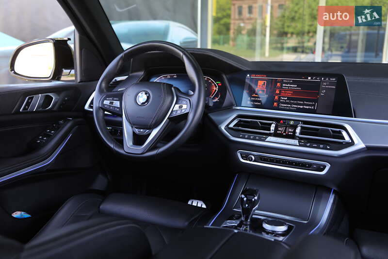 Внедорожник / Кроссовер BMW X5 2023 в Харькове