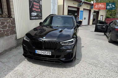 Позашляховик / Кросовер BMW X5 2018 в 