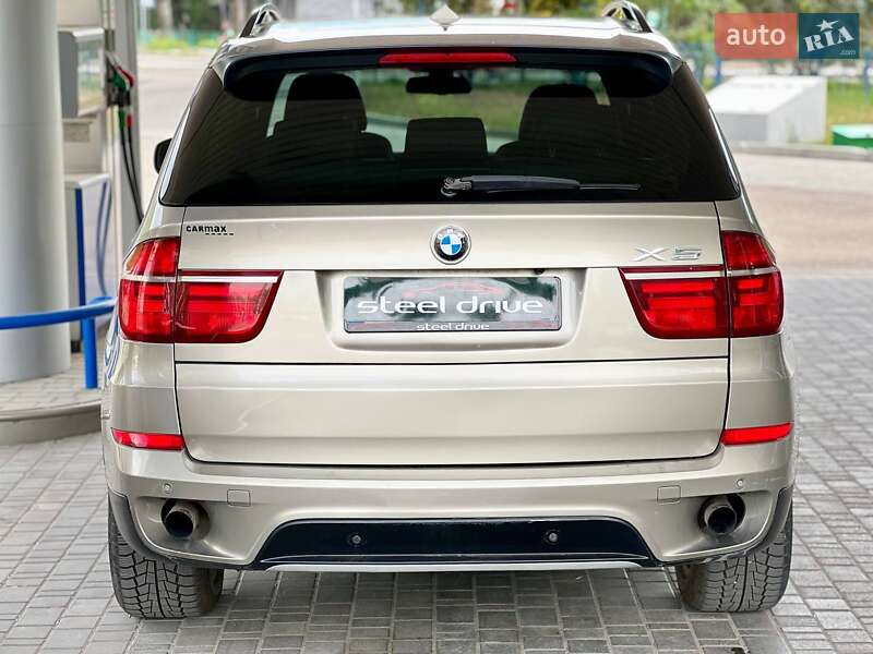 Позашляховик / Кросовер BMW X5 2011 в Миколаєві