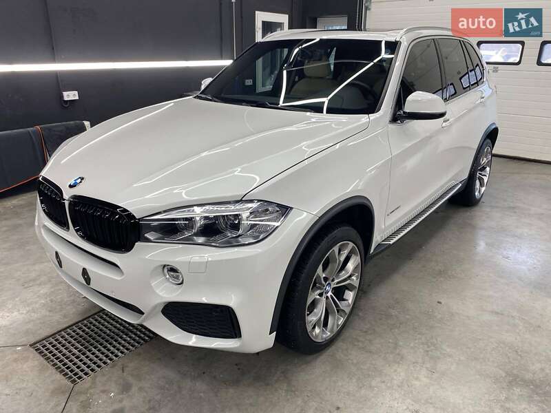 Позашляховик / Кросовер BMW X5 2016 в Броварах
