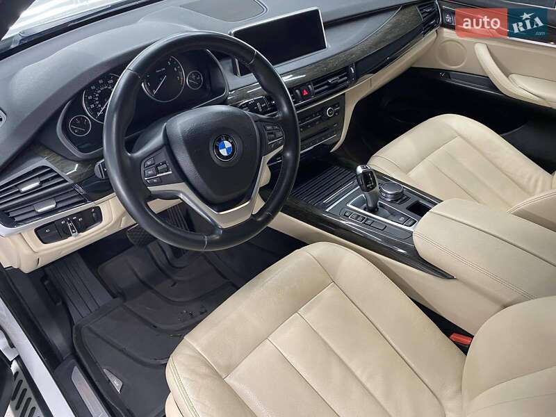 Позашляховик / Кросовер BMW X5 2016 в Броварах