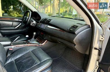 Внедорожник / Кроссовер BMW X5 2006 в 