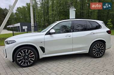 Внедорожник / Кроссовер BMW X5 2024 в 