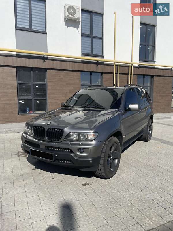 Внедорожник / Кроссовер BMW X5 2005 в 