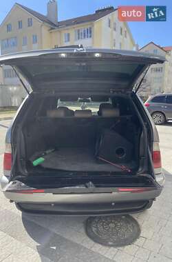 Внедорожник / Кроссовер BMW X5 2005 в 
