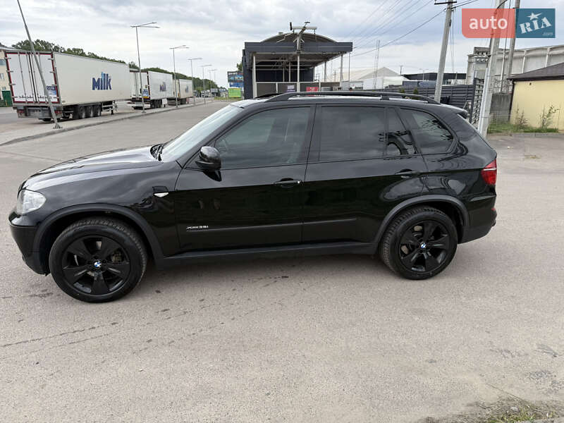 Внедорожник / Кроссовер BMW X5 2011 в Киеве