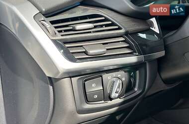 Внедорожник / Кроссовер BMW X5 2018 в 