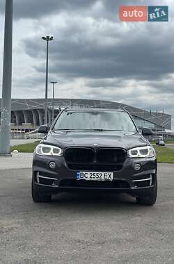 Позашляховик / Кросовер BMW X5 2014 в 