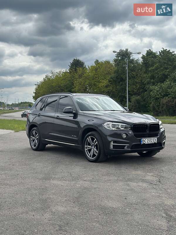 Позашляховик / Кросовер BMW X5 2014 в 