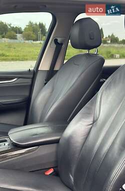 Позашляховик / Кросовер BMW X5 2014 в 