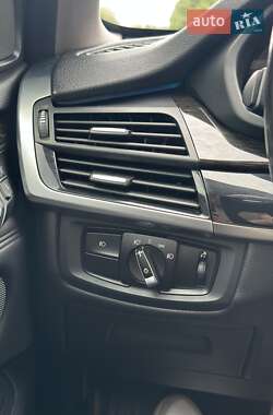 Позашляховик / Кросовер BMW X5 2014 в 