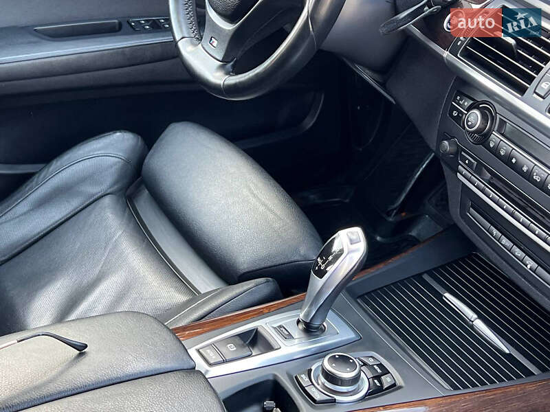 Позашляховик / Кросовер BMW X5 2011 в Подільську