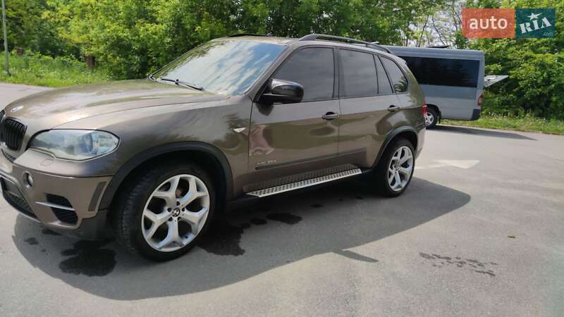 BMW X5 2011