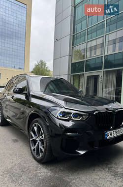 Внедорожник / Кроссовер BMW X5 2021 в Киеве